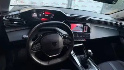 Vendo Peugeot 308 SW 2022 - 16900 EUR, 127000 km - AUTO.MOTO.pt