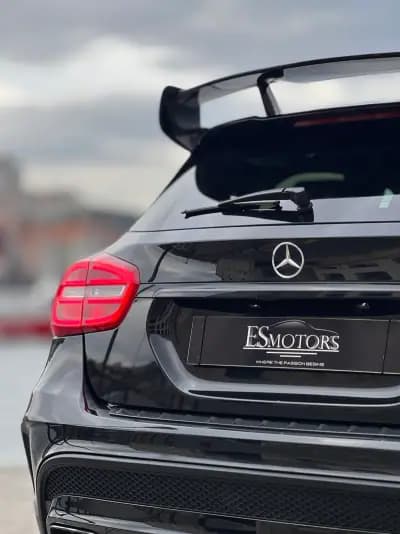 Sell Mercedes-Benz GLA 45 AMG 2015 - 34900 EUR, 125000 km - AUTO.MOTO.pt