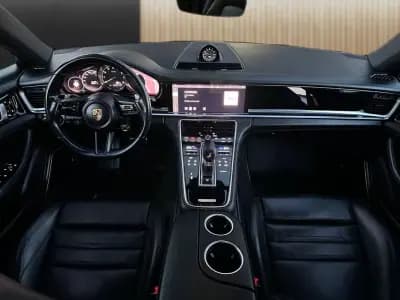 Sell Porsche Panamera Sport Turismo 2021 - 83800 EUR, 95000 km - AUTO.MOTO.pt