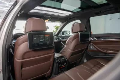 Vendo BMW 550 2019 - 65950 EUR, 141950 km - AUTO.MOTO.pt