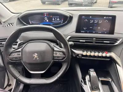 Vendo Peugeot 5008 2019 - 19990 EUR, 162000 km - AUTO.MOTO.pt