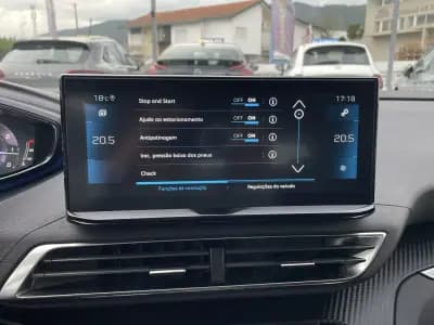 Sell Peugeot 3008 2022 - 19400 EUR, 110167 km - AUTO.MOTO.pt