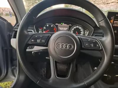 Vendo Audi A4 Avant 2023 - 35900 EUR, 56500 km - AUTO.MOTO.pt