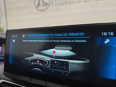 Sell Peugeot 5008 2021 - 22450 EUR, 42414 km - AUTO.MOTO.pt