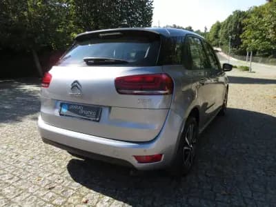 Vendo Citroën C4 Picasso 2017 - 13990 EUR, 169000 km - AUTO.MOTO.pt