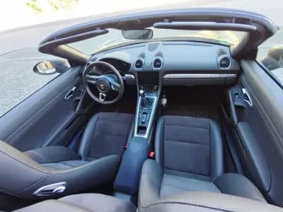 Vendo Porsche 718 Boxster 2019 - 64900 EUR, 68000 km - AUTO.MOTO.pt