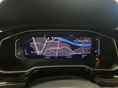 Vendo Volkswagen Polo 2018 - 16480 EUR, 138507 km - AUTO.MOTO.pt