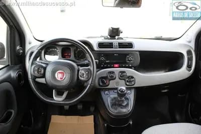 Vendo Fiat Panda 2017 - 7950 EUR, 92000 km - AUTO.MOTO.pt