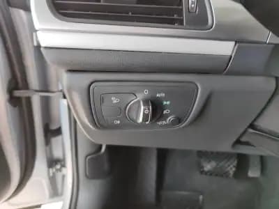 Vendo Audi A6 Avant 2018 - 22950 EUR, 153300 km - AUTO.MOTO.pt