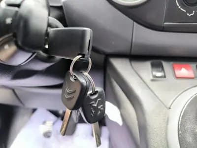 Sell Citroën Berlingo 1.6 HDI L2 3L FRIO + ISOTERMICA 2016 - 14950 EUR, 292742 km - AUTO.MOTO.pt