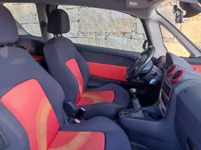 Vendo Peugeot 1007 2005 - 5990 EUR, 189500 km - AUTO.MOTO.pt