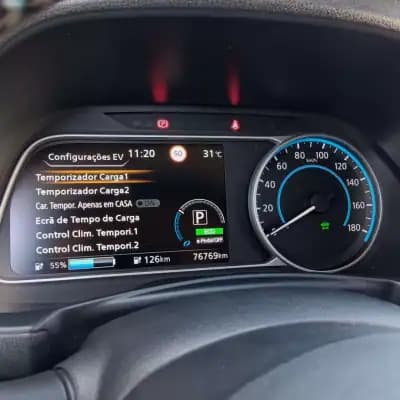 Vendo Nissan Leaf 2019 - 13990 EUR, 76769 km - AUTO.MOTO.pt