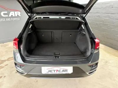 Vendo Volkswagen T-Roc 2022 - 21490 EUR, 55307 km - AUTO.MOTO.pt