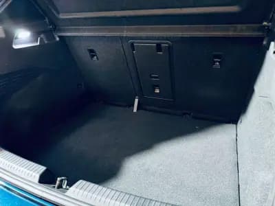 Vendo Cupra Born 2022 - 35990 EUR, 26601 km - AUTO.MOTO.pt