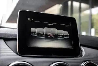 Sell Mercedes-Benz B 250 2017 - 14900 EUR, 85144 km - AUTO.MOTO.pt