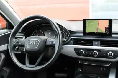 Vendo Audi A4 2019 - 19990 EUR, 168000 km - AUTO.MOTO.pt