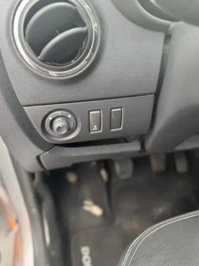 Sell Dacia Dokker 2015 - 12900 EUR, 223800 km - AUTO.MOTO.pt