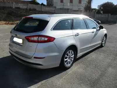 Vendo Ford Mondeo SW 2017 - 12750 EUR, 152000 km - AUTO.MOTO.pt