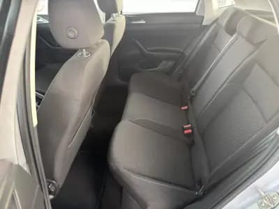 Vendo Volkswagen Polo 2018 - 12990 EUR, 69000 km - AUTO.MOTO.pt