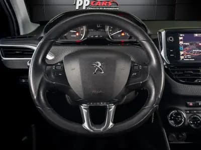 Sell Peugeot 2008 2017 - 14450 EUR, 150000 km - AUTO.MOTO.pt