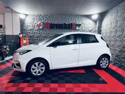Vendo Renault Zoe 2022 - 14500 EUR, 74418 km - AUTO.MOTO.pt