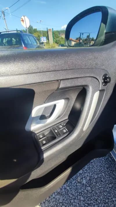 Vendo Skoda Fabia Break 2008 - 5788 EUR, 203987 km - AUTO.MOTO.pt