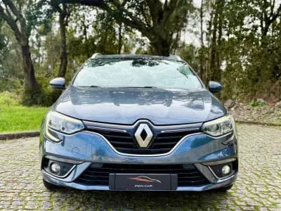 Sell Renault Mégane 2019 - 15990 EUR, 167000 km - AUTO.MOTO.pt