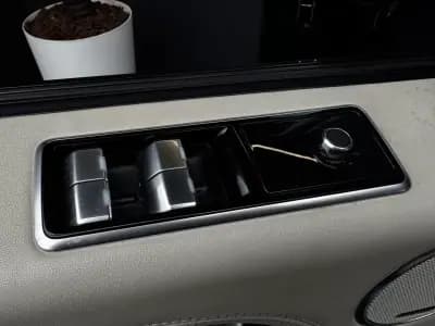 Vendo Land Rover Range Rover 2020 - 79990 EUR, 85300 km - AUTO.MOTO.pt