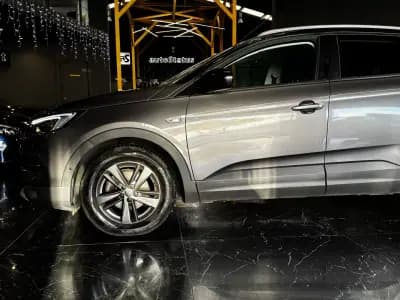 Vendo Opel Grandland X 2021 - 19990 EUR, 118300 km - AUTO.MOTO.pt