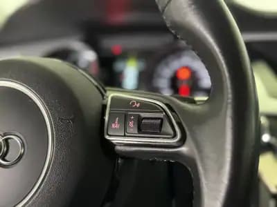 Vendo Audi A5 2015 - 21990 EUR, 59192 km - AUTO.MOTO.pt