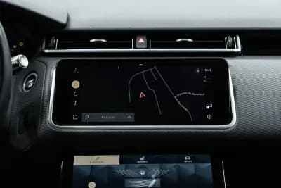 Sell Land Rover Range Rover Velar 2021 - 51950 EUR, 76000 km - AUTO.MOTO.pt