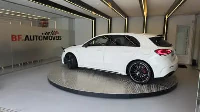 Vendo Mercedes-Benz A 180 2022 - 25900 EUR, 179465 km - AUTO.MOTO.pt