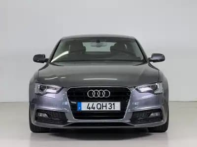 Vendo Audi A5 2015 - 21990 EUR, 59192 km - AUTO.MOTO.pt