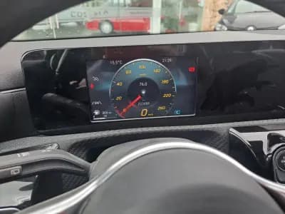 Vendo Mercedes-Benz A 180 2020 - 17950 EUR, 223684 km - AUTO.MOTO.pt