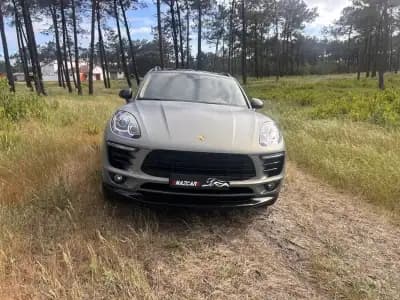 Vendo Porsche Macan 2016 - 42900 EUR, 145000 km - AUTO.MOTO.pt