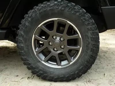 Vendo Jeep Wrangler Unlimited 2007 - 33800 EUR, 140826 km - AUTO.MOTO.pt