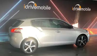 Sell Peugeot 308 2016 - 15500 EUR, 171736 km - AUTO.MOTO.pt