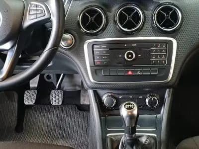 Sell Mercedes-Benz A 180 2017 - 17490 EUR, 102325 km - AUTO.MOTO.pt