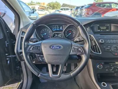 Sell Ford Focus 2018 - 9850 EUR, 109500 km - AUTO.MOTO.pt