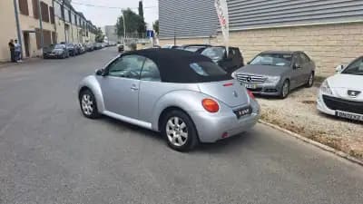 Vendo Volkswagen New Beetle Cabriolet 2004 - 9890 EUR, 127830 km - AUTO.MOTO.pt