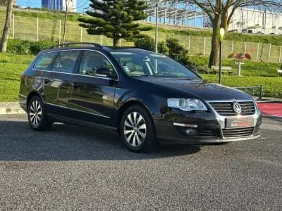 Vendo Volkswagen Passat 2010 - 6750 EUR, 210000 km - AUTO.MOTO.pt