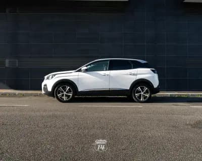 Sell Peugeot 3008 2019 - 17990 EUR, 149900 km - AUTO.MOTO.pt