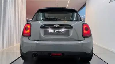 Vendo MINI Cooper 2014 - 11990 EUR, 116384 km - AUTO.MOTO.pt