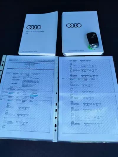 Vendo Audi A4 Avant 2021 - 27450 EUR, 60414 km - AUTO.MOTO.pt