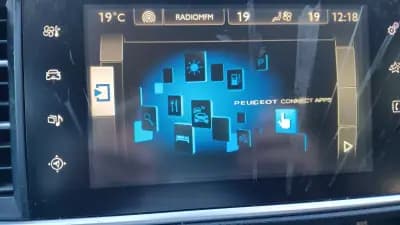 Sell Peugeot 308 SW 2016 - 9650 EUR, 192092 km - AUTO.MOTO.pt