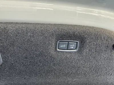 Vendo Audi e-tron GT 2023 - 62500 EUR, 53927 km - AUTO.MOTO.pt