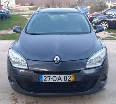 Sell Renault Mégane Sport Tourer 2011 - 4990 EUR, 301000 km - AUTO.MOTO.pt