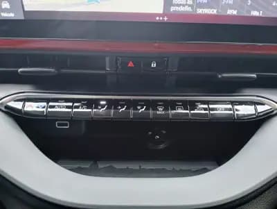 Vendo Fiat 500e 2023 - 14490 EUR, 30020 km - AUTO.MOTO.pt