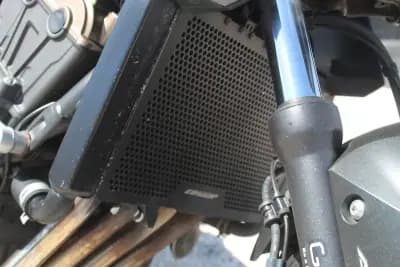 Vendo mota Honda CBR1000RR ABS 2018 - 6400 EUR, 26900 km - AUTO.MOTO.pt