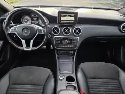 Vendo Mercedes-Benz A 180 2015 - 17990 EUR, 137000 km - AUTO.MOTO.pt